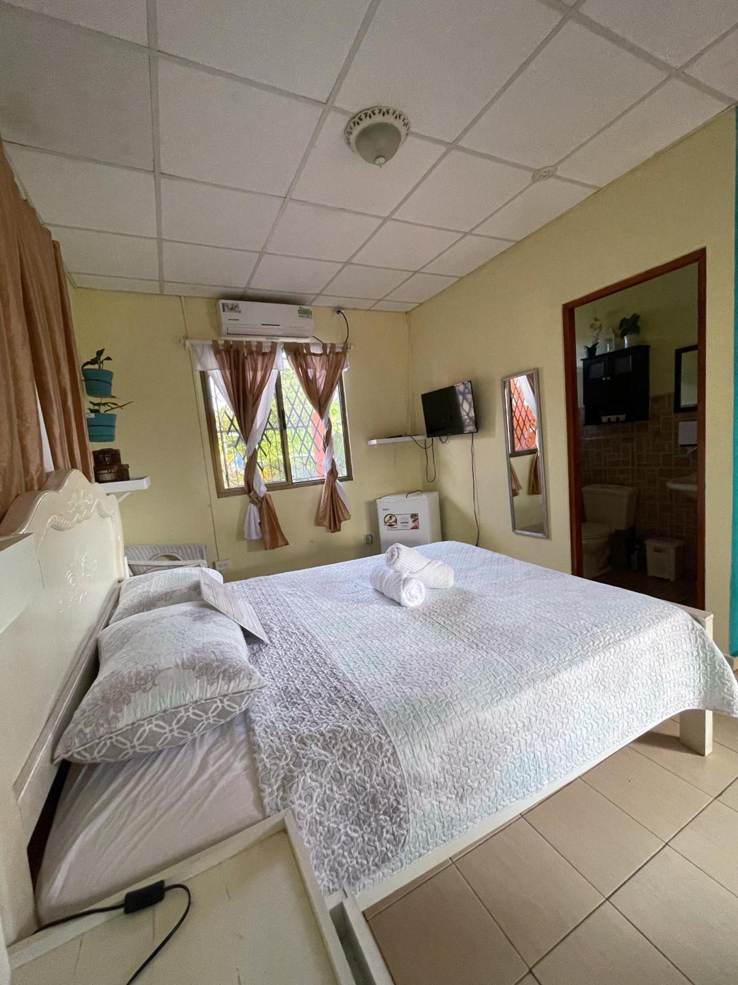 Hostel Kimmell / Hostal Familiar La Casita De Los Kimmell Las Tablas Εξωτερικό φωτογραφία