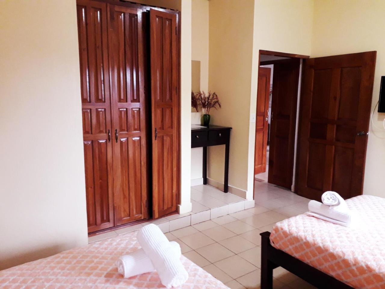 Hostel Kimmell / Hostal Familiar La Casita De Los Kimmell Las Tablas Εξωτερικό φωτογραφία